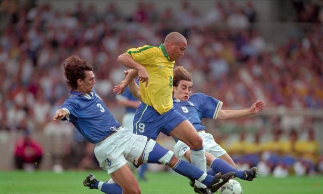 他在比赛中 他在比赛中