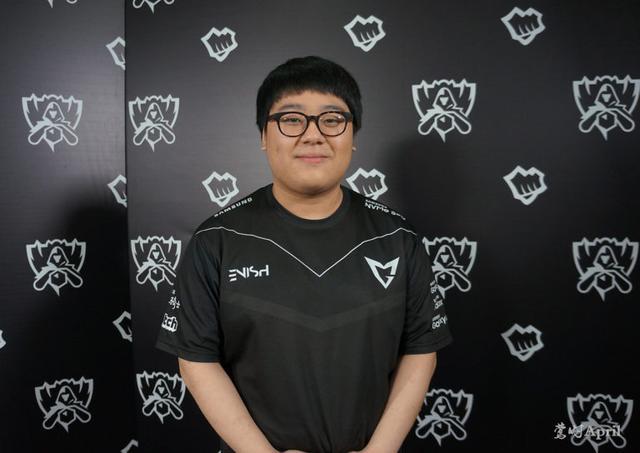 然而皇马却 然而皇马却