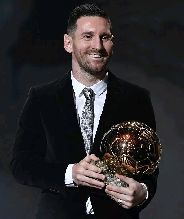 0万欧元的 0万欧元的