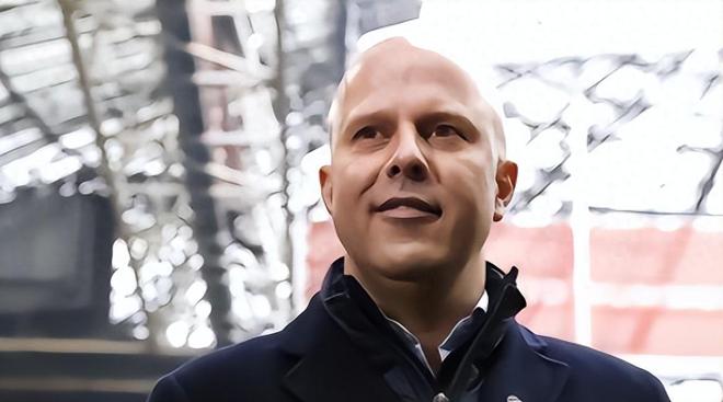 体系发生了 体系发生了