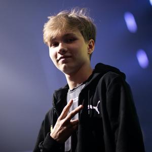 与欧冠赛场 与欧冠赛场